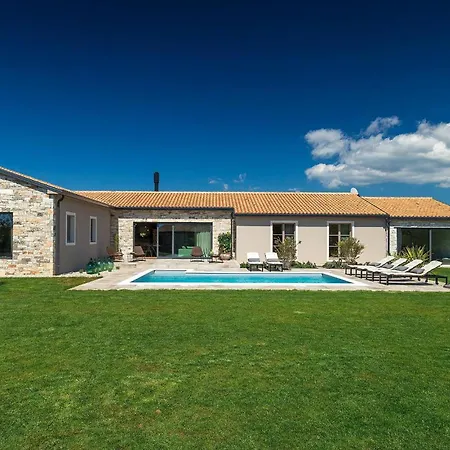 Grotte Holiday home